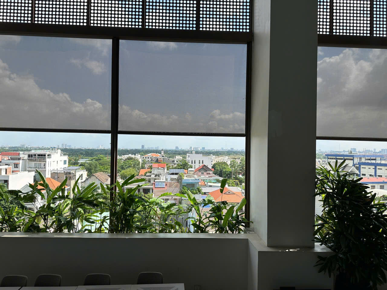 Rèm Lá Dọc Ngoài Trời Đẹp Ở Tân Phú 