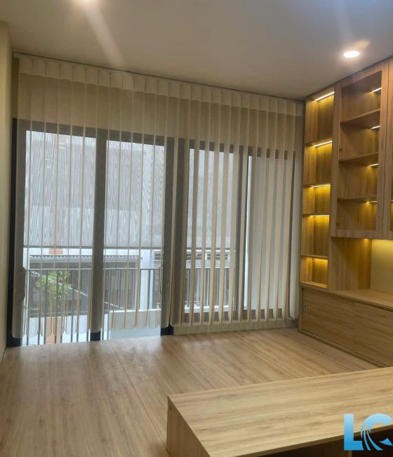 Mành đứng cao cấp HCM – Sự lựa chọn tinh tế cho không gian hiện đại